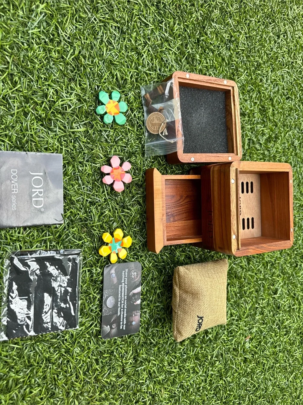 🕰️JORD Dover Series Wooden Watch Box Case with Links Pillow & Cloth